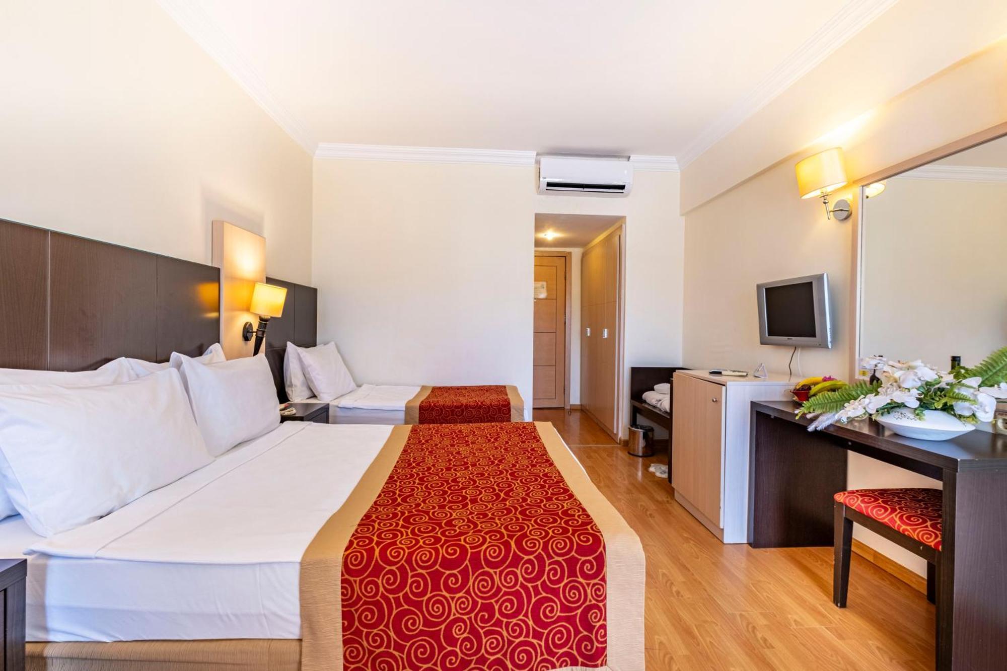 Viking Garden Hotel Kemer Exterior photo